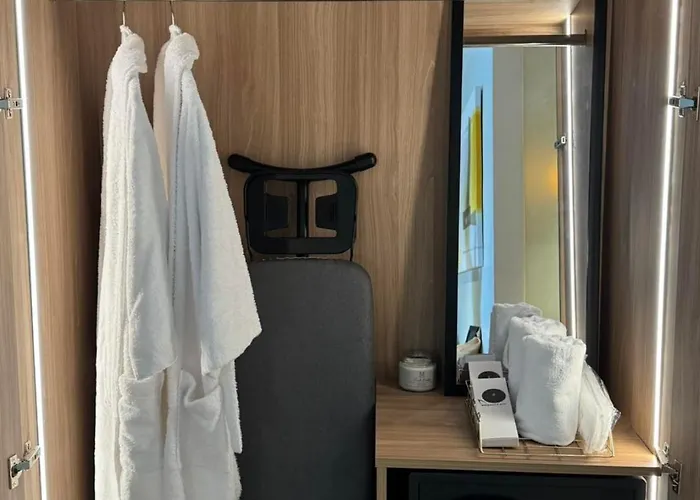 Eleve At Acqua Residences, Makati Near Bgc 马尼拉