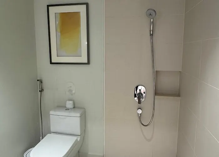 Eleve At Acqua Residences, Makati Near Bgc 酒店
