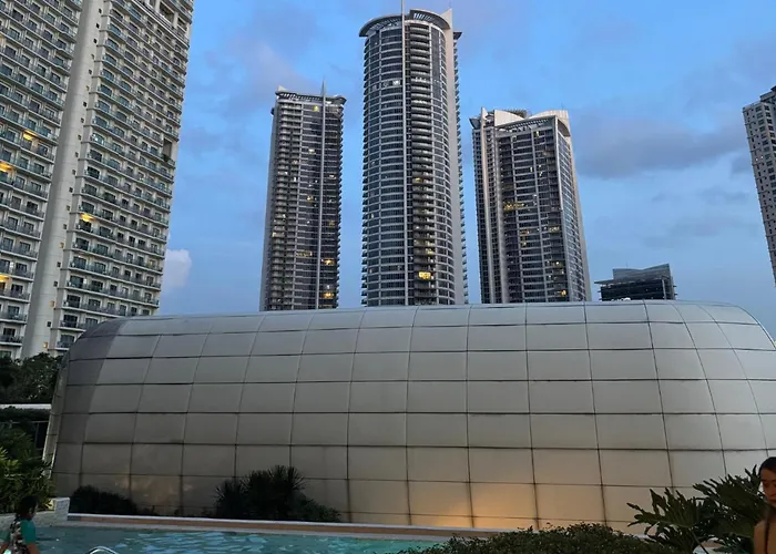 Eleve At Acqua Residences, Makati Near Bgc 酒店